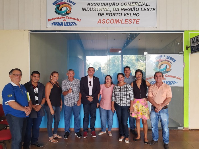 CAPITAL: Deputado Alex Silva visita Associação Comercial da Zona Leste