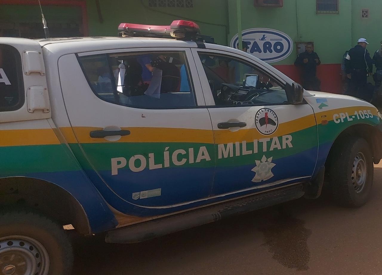 NA PROMOÇÃO: Flagrado com moto roubada, homem diz que comprou do 