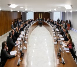 A privatização exige transparência absoluta, por Mara Paraguassu