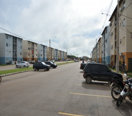 Prefeitura e Caixa orientam moradores do Porto Madero 3