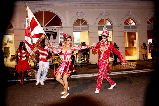 61 ANOS: Aniversário da Escola de Samba Diplomatas será no sábado, no Mocambo