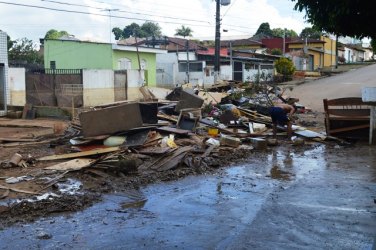 CHEIA – Rio Madeira registra 18,08 metros e cidade já apresenta reflexos do pós-cheia – Confira fotos