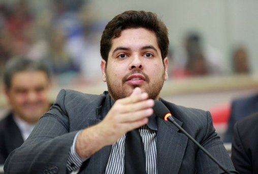 Deputado Jean volta a cobrar a recuperação da RO 490