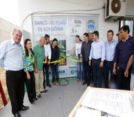 Maurão participa da inauguração do Banco do Povo