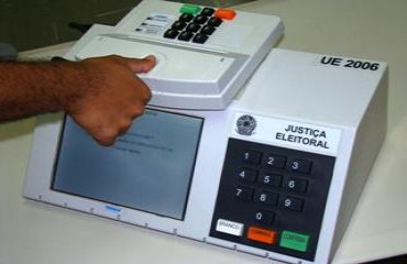 FALTAM 20 DIAS - Identificação biométrica alcançará mais de 7,7 milhões de eleitores em 2012