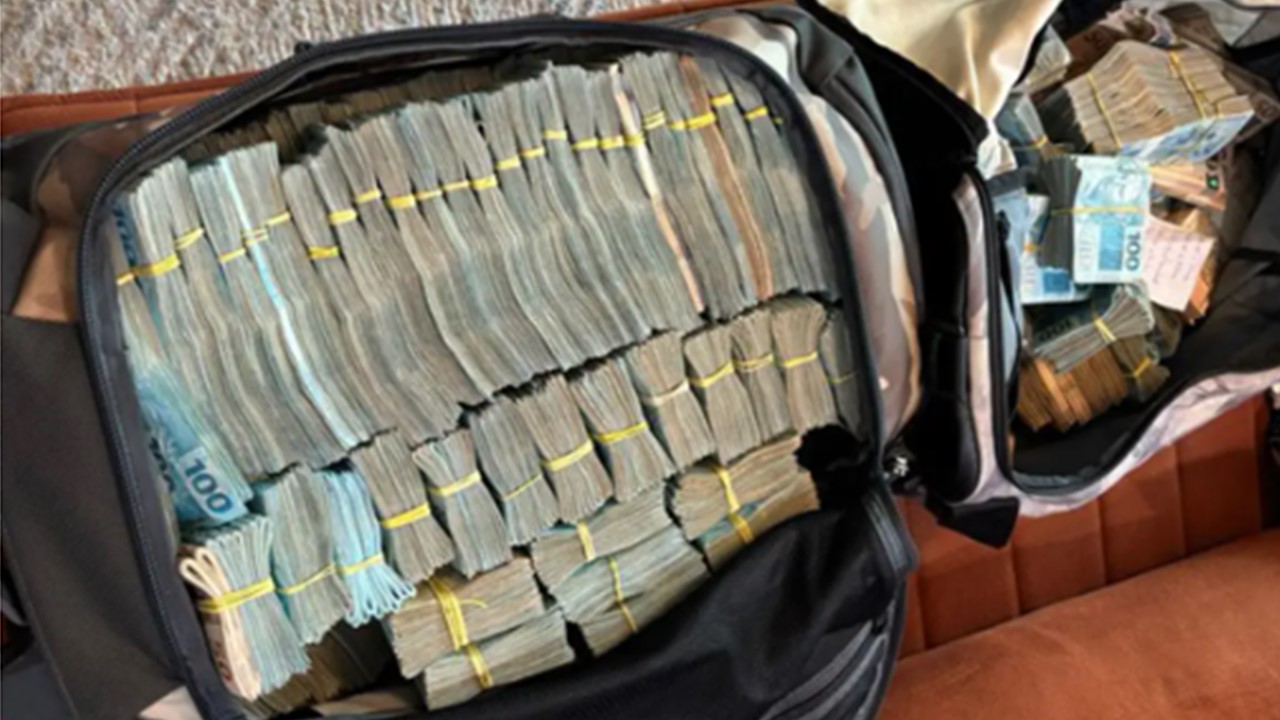 LAVAGEM DE DINHEIRO: Banco Central fecha o cerco ao crime organizado e extingue as 'contas-bolsão'