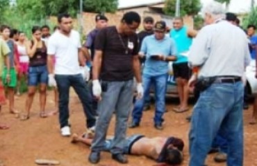 Ex- presidiário é executado a tiros na região central de Porto Velho - FOTOS