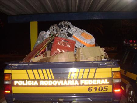 Polícia Rodoviária apreende mais de dois mil itens de mercadoria irregular em Ji-Paraná - Veja foto