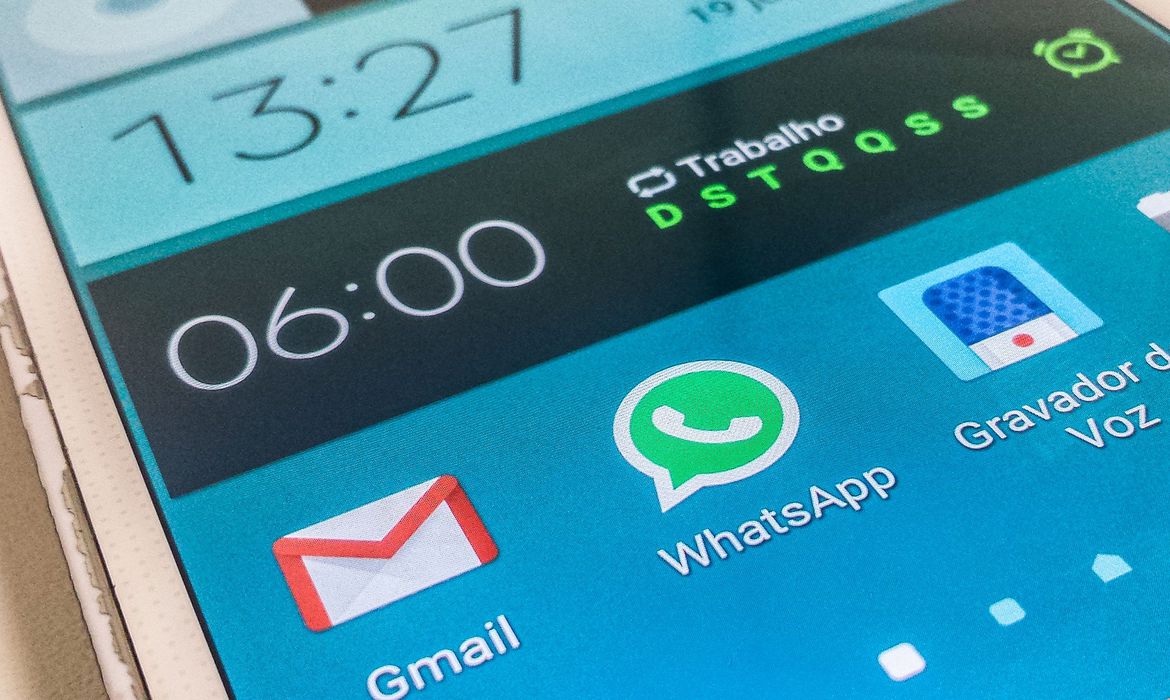 APLICATIVO: STF suspende julgamento de bloqueio do WhatsApp por decisão judicial