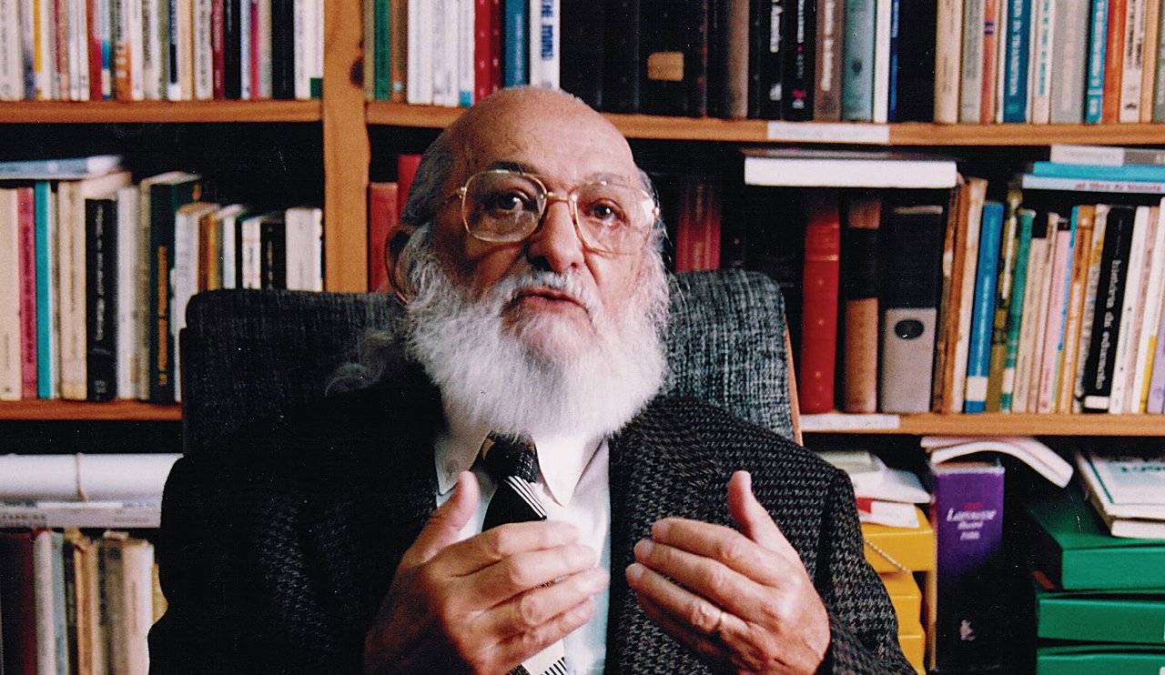 RESISTÊNCIA: ‘Café com Paulo Freire’ discute sua contribuição para a sociedade