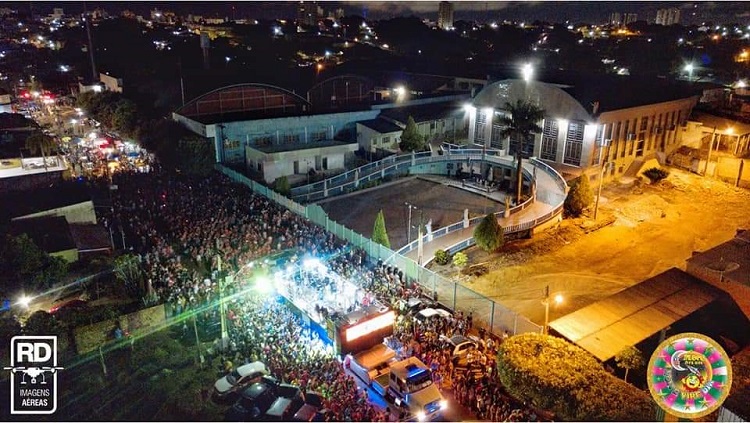 FOLIA 2023:  Bloco 'Até Que a Noite Vire Dia' inicia venda de abadás neste final de semana