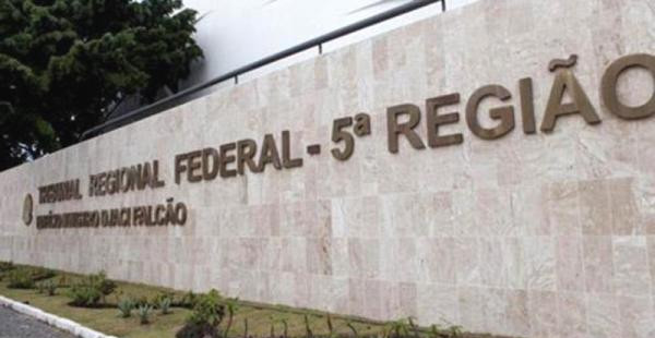 NACIONAL: TRF faz concurso público com remunerações de até R$ 14 mil