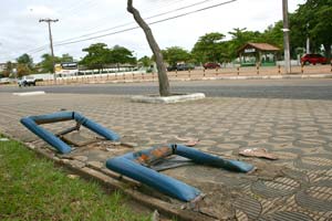 Roraima - Motorista dorme ao volante e atropela duas pessoas 