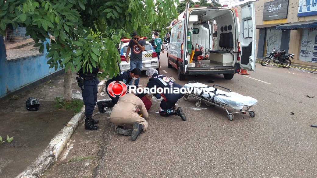 ATROPELADO: Motociclista sofre fratura após avançar cruzamento e ser atingido por carro