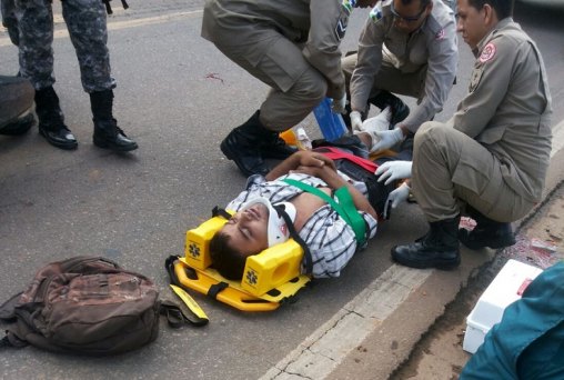 Motociclista fica gravemente ferido ao colidir com carreta na BR-364