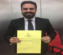 Projeto de Lei sobre Gestão Democrática com autoria de Léo Moraes é aprovado