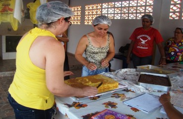 Mulheres se formam em curso de Panificação em Rolim de Moura