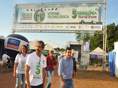 RO RURAL SHOW -  Secretários e técnicos da Semagric conhecem ‘Vitrine Tecnológica’