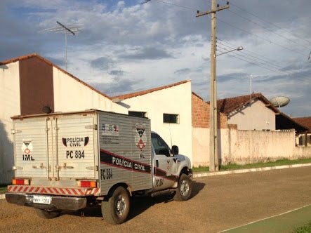 Homem é executado a tiros na zona sul
