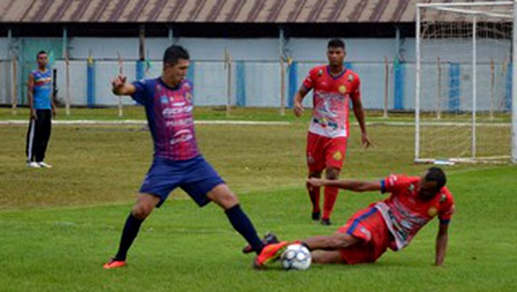 Barcelona conta com dúvidas para jogo contra o Plácido de Castro