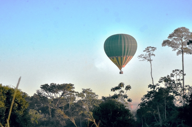 TURISMO: Passeio de balão a ar quente e ecoturismo encantam turistas no Acre