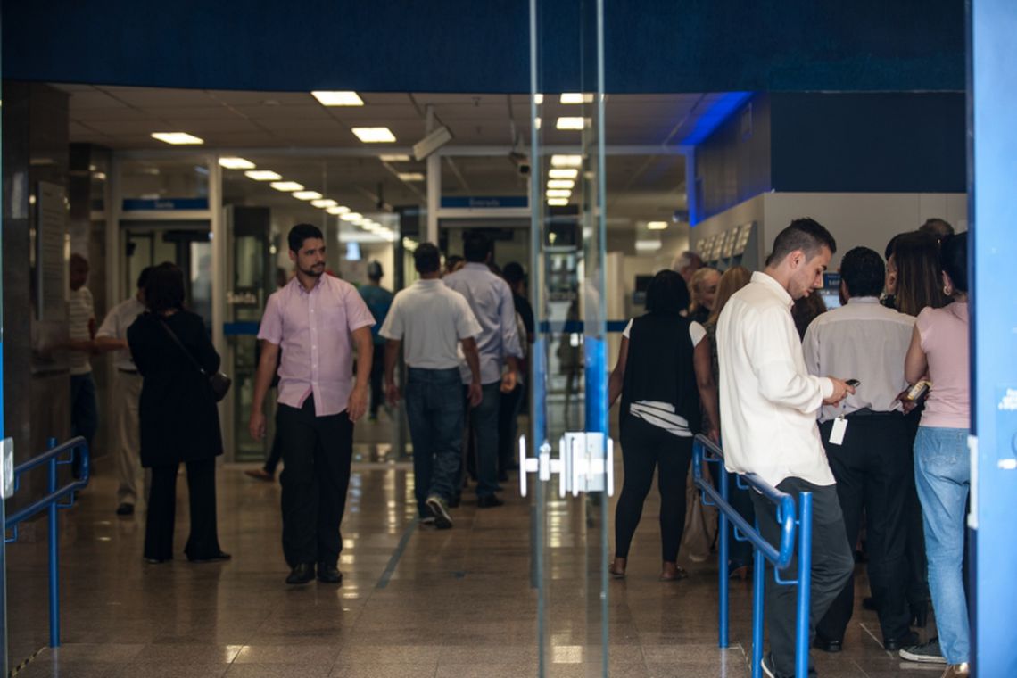 OPORTUNIDADE: Bancos fazem mutirões para renegociar dívidas