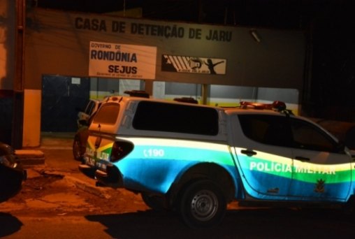 Presos fogem do presídio e mobiliza a Polícia Militar e agentes penitenciários