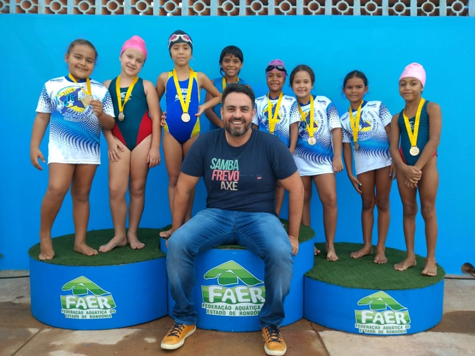 EMENDA: Léo Moraes participa da entrega do parque aquático do João Bento da Costa