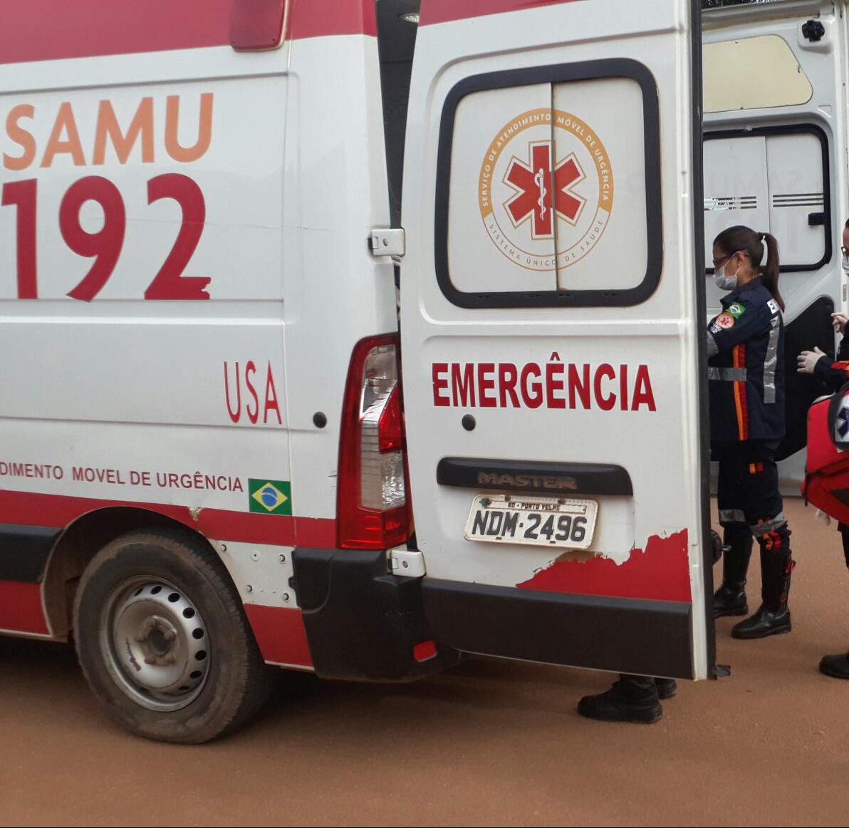 FACÃO: Homem fica gravemente ferido ao ser atacado por desconhecido na rua