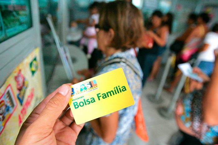 Levantamento revela que 41% da população vive dos valores do Bolsa Família