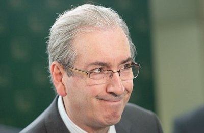 Cunha diz que vai recorrer de afastamento determinado por ministro do STF