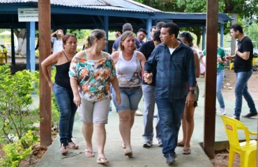 ELEIÇÕES 2012 - Lindomar Garçon lidera pesquisas de intenção de voto