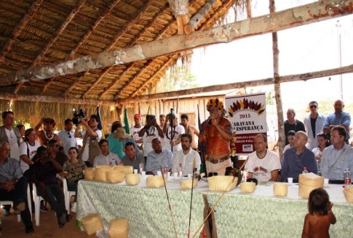 Caravana do MPF leva todas as autoridades de Rondônia a aldeia indígena