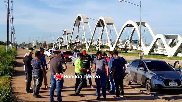 MANIFESTAÇÃO: Motoristas de aplicativos realizam protesto e desligam sinal na capital