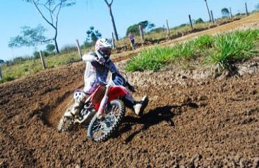 MOTOCROSS – Fim de semana de treinos na Pista Ecológica dos Buritis