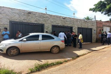 Homem é assassinado a tiros dentro de casa em Porto Velho