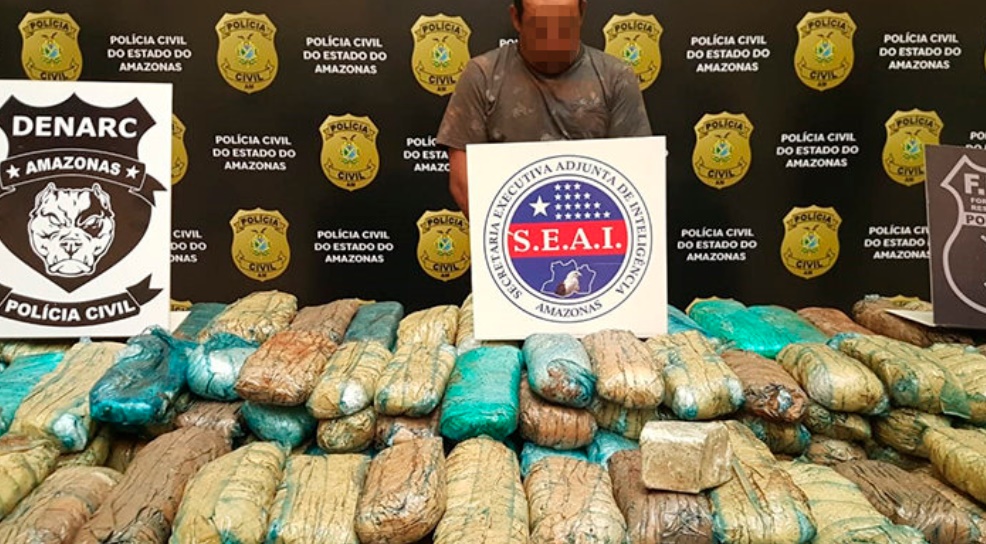 Polícia apreende 300kg de drogas avaliados em R$3 milhões