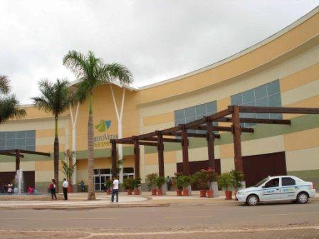 Menores são apreendidos furtando em loja do PVH Shopping