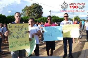 VEM PRA RUA - Ariquemes realiza manifestação pacífica