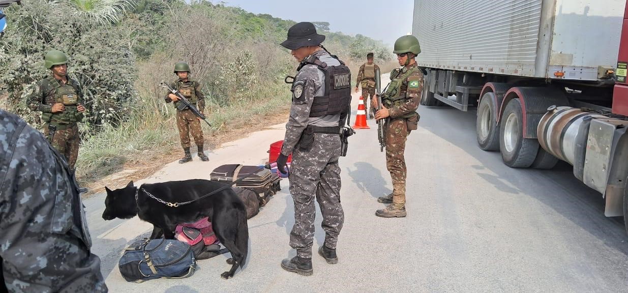 OPERAÇÃO CURARETINGA III: 17ª Brigada de Infantaria de Selva realiza ações repressivas de combate aos ilícitos transnacionais