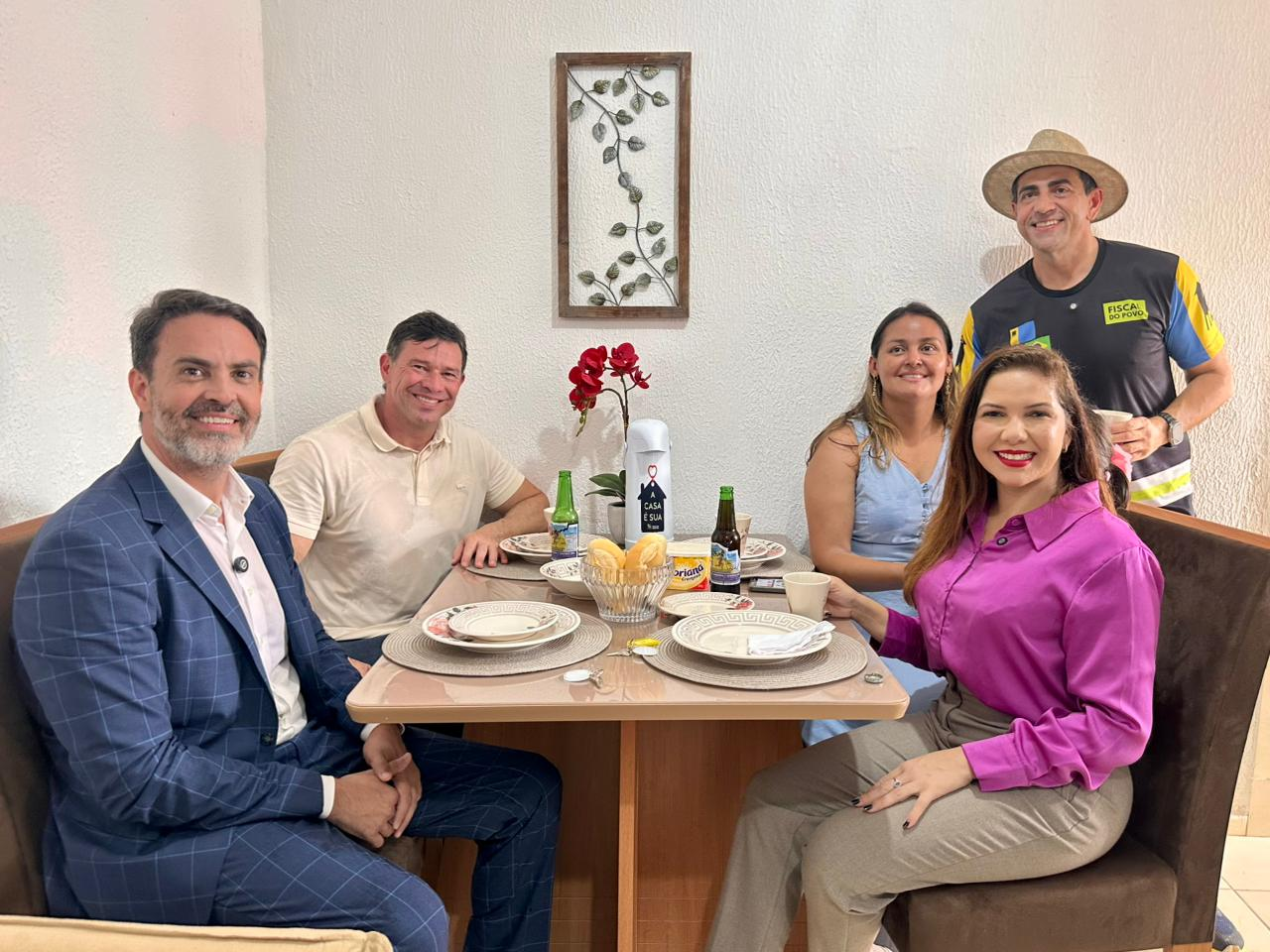 CRISTIANE LOPES : Deputada participa da entrega de casas próprias para 592 famílias em Porto Velho