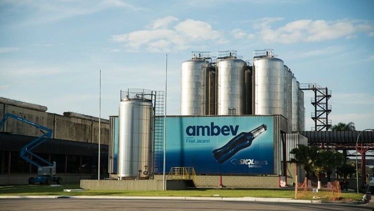 FORA: Ambev também desiste de ter marca na Copa América