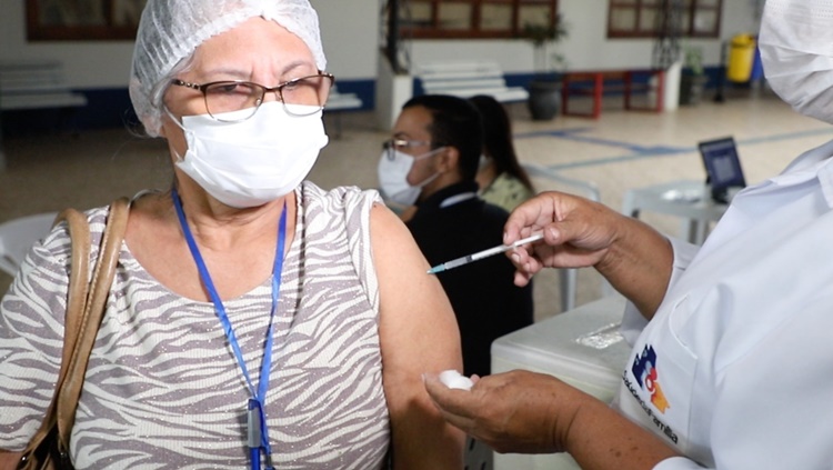 COVID-19: Vacinação de segunda dose começa nesta quarta-feira em Porto Velho