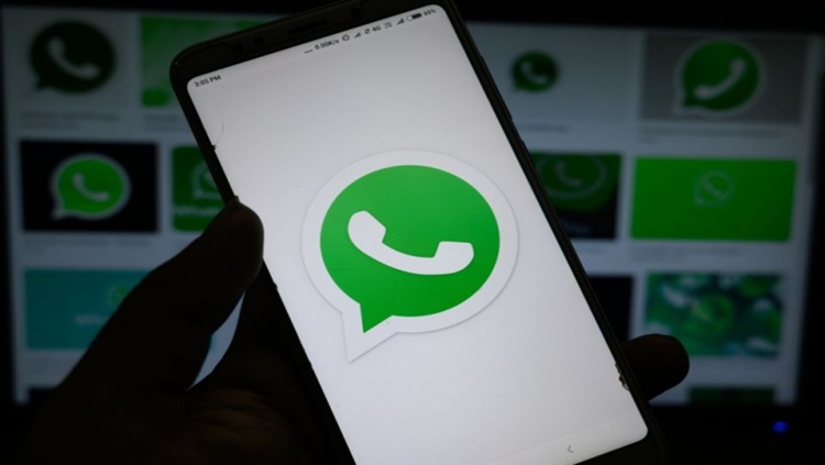 FORA DO AR: WhatsApp e Instagram apresentam instabilidade nesta sexta (19)