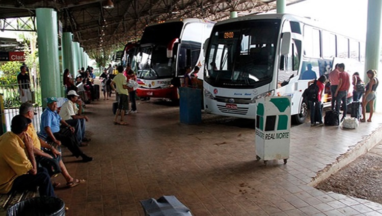 DENÚNCIA: Mulher é presa tentando embarcar com drogas em RO