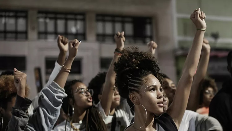 Dia Nacional de Luta Contra a Violência à Mulher: o que temos para celebrar?