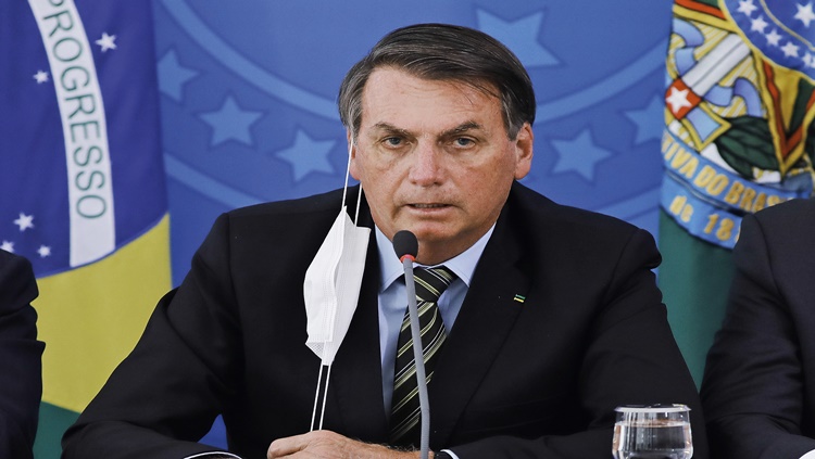 DESAPROVAÇÃO: Popularidade do presidente Jair Bolsonaro despenca para 45%