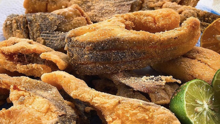 GOSTOSO: Peixe frito bem sequinho para preparar e servir no almoço