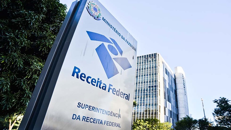 VAGAS: Receita Federal abre processo seletivo para peritos temporários