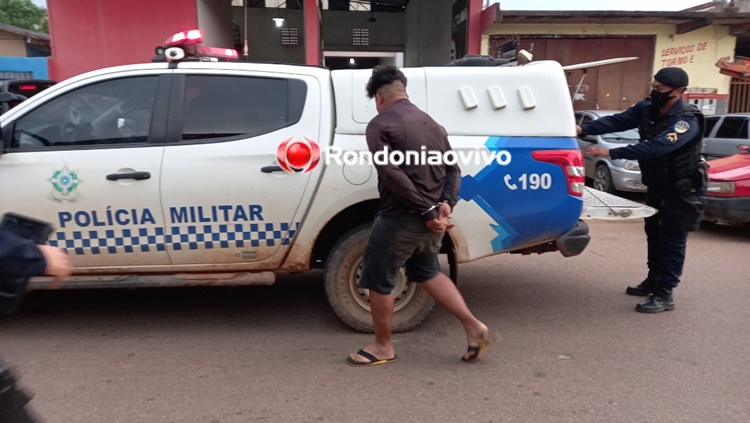 VALENTÃO: Homem se arma com três facas e ameaça matar a ex-mulher